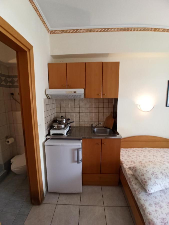 Villa Cosmos Inn Olympiakí Aktí Luaran gambar