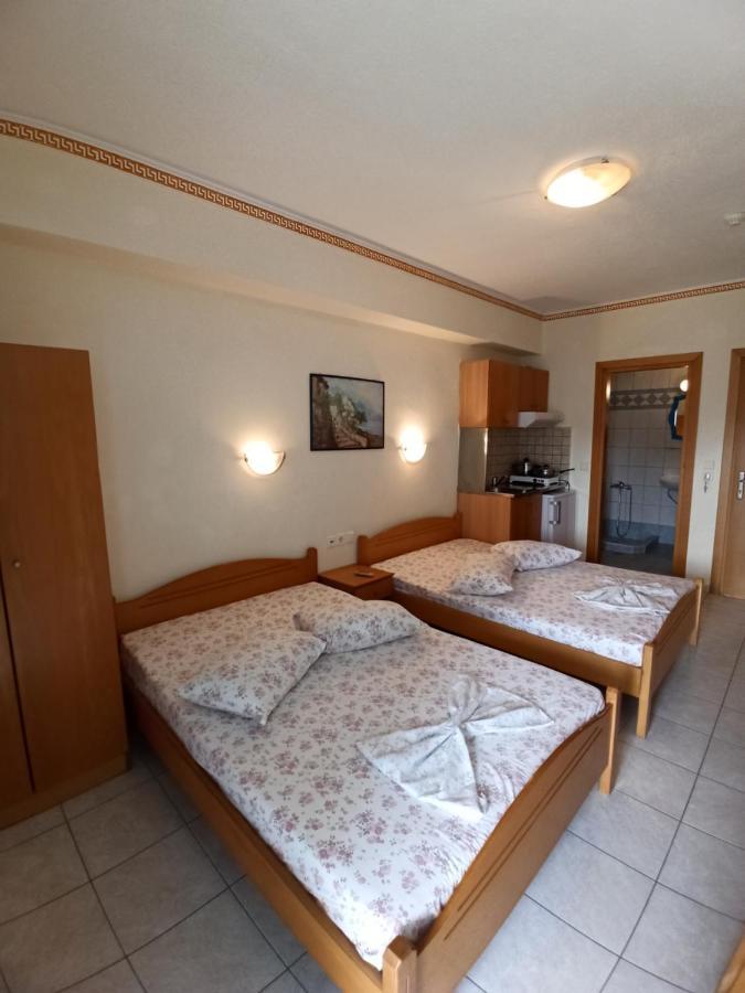 Villa Cosmos Inn Olympiakí Aktí Luaran gambar