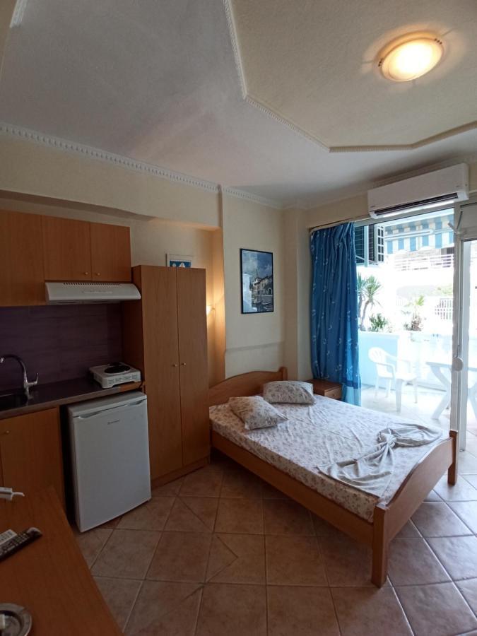 Villa Cosmos Inn Olympiakí Aktí Luaran gambar